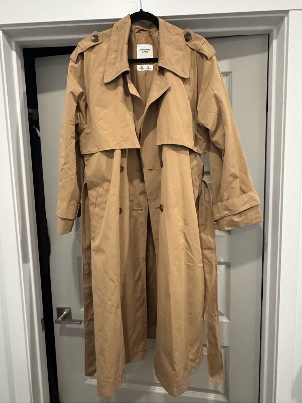 Classic Women’s Tan Trench Coat